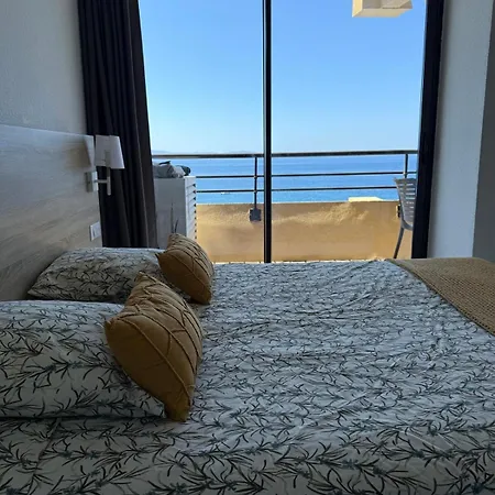 Beau Vue Sur Mer, Route Des Sanguinaires * אז'אקסיו